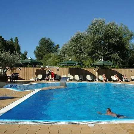 Holiday home At The Golf Course F 19 E Comfortable